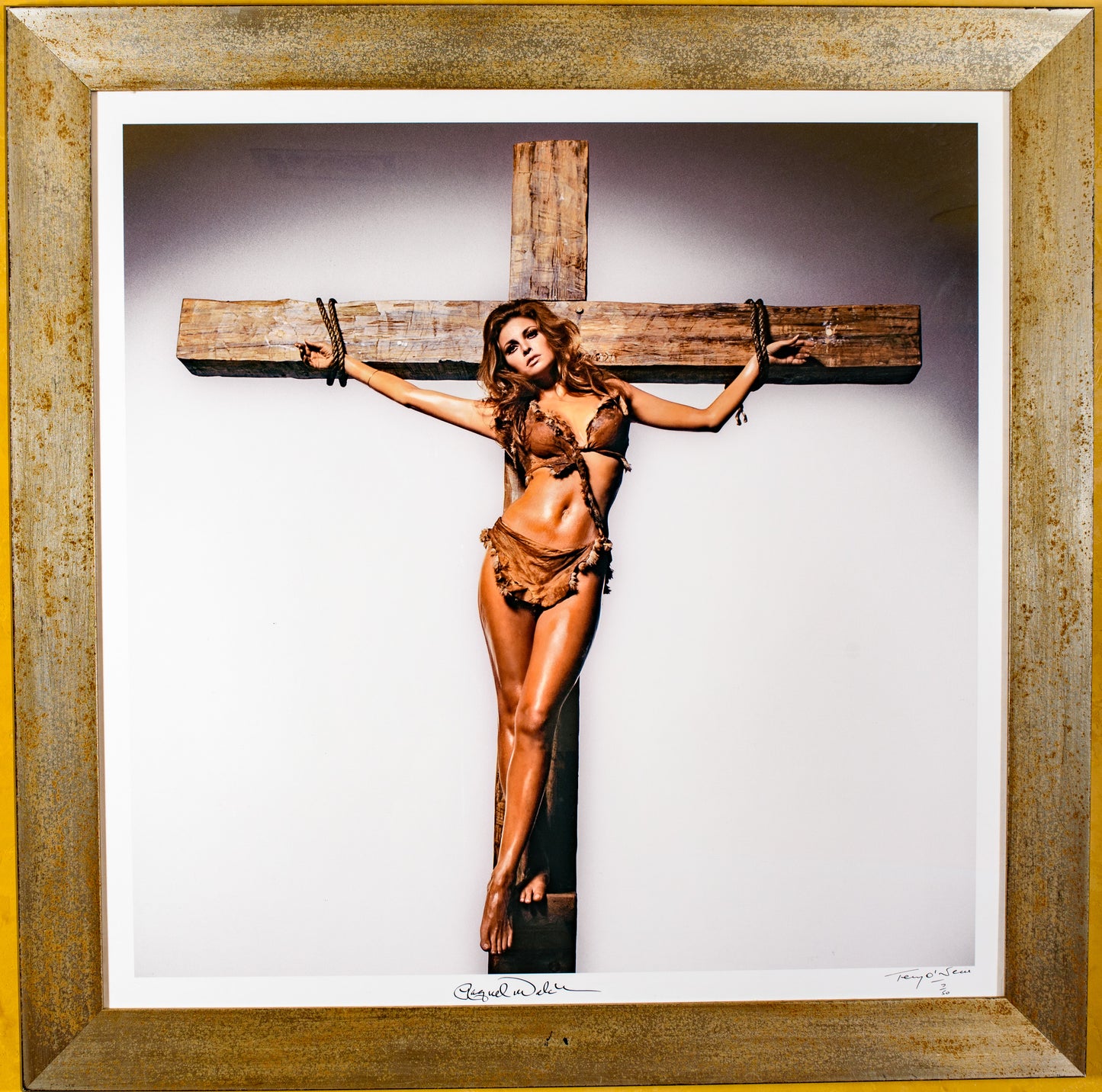Terry O'Neill 1966 Photo "Raquel Welch on Cross" Large C-Print, Signed by Artist & Model, limited Edition 7 of 50