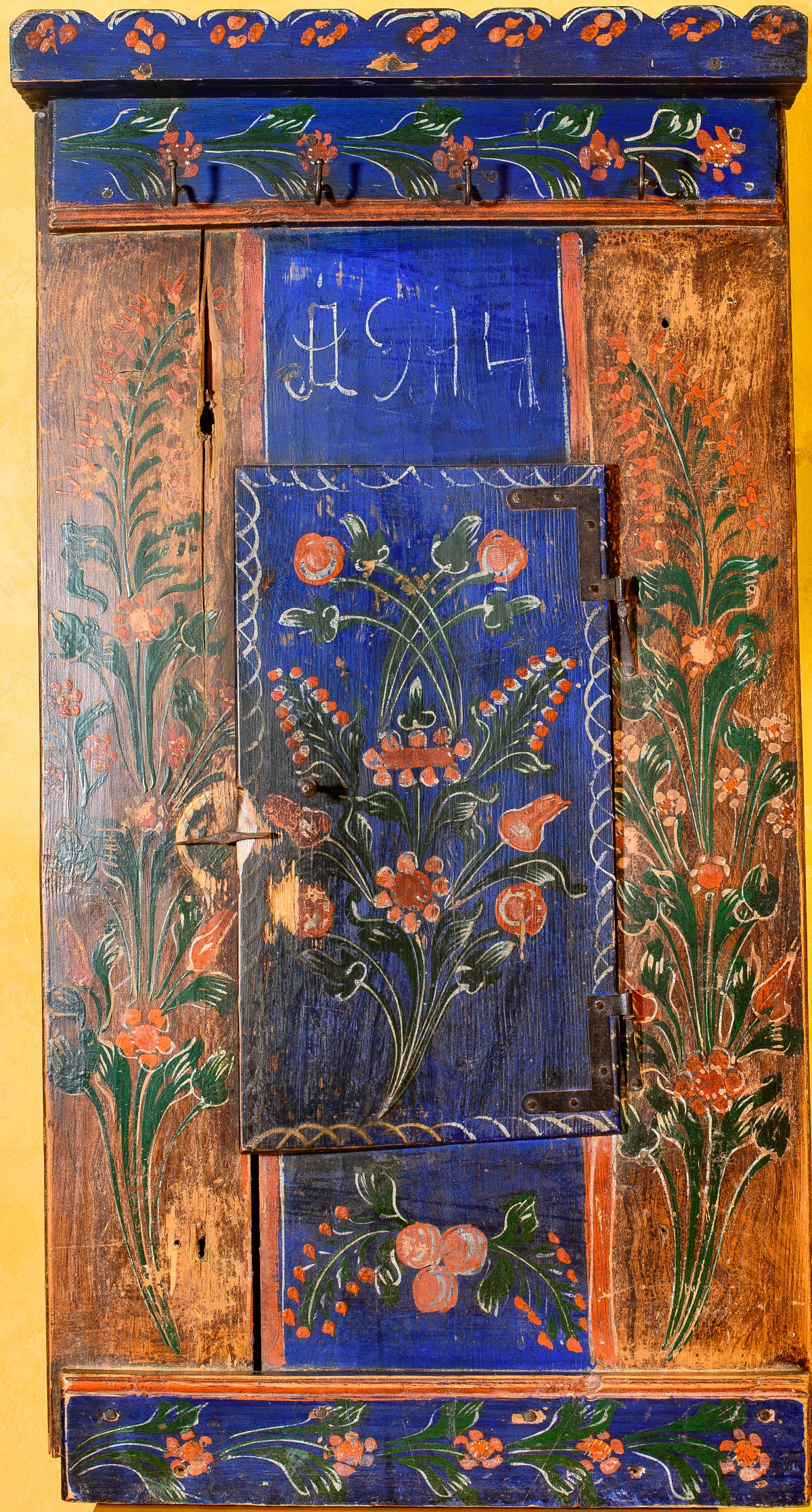 1914 Antique Swedish Folk Art Hand Painted Pinewood Wall Cupboard Face