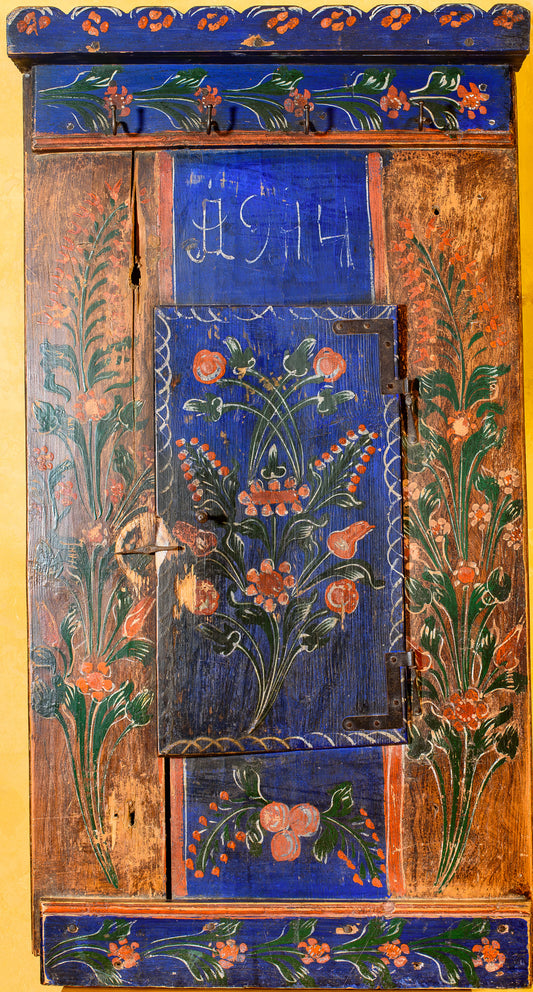 1914 Antique Swedish Folk Art Hand Painted Pinewood Wall Cupboard Face